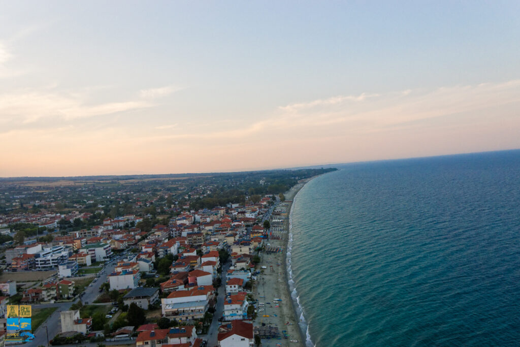 Παραλία Λεπτοκαρυάς